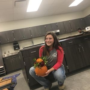 Meet your Posher, Faith